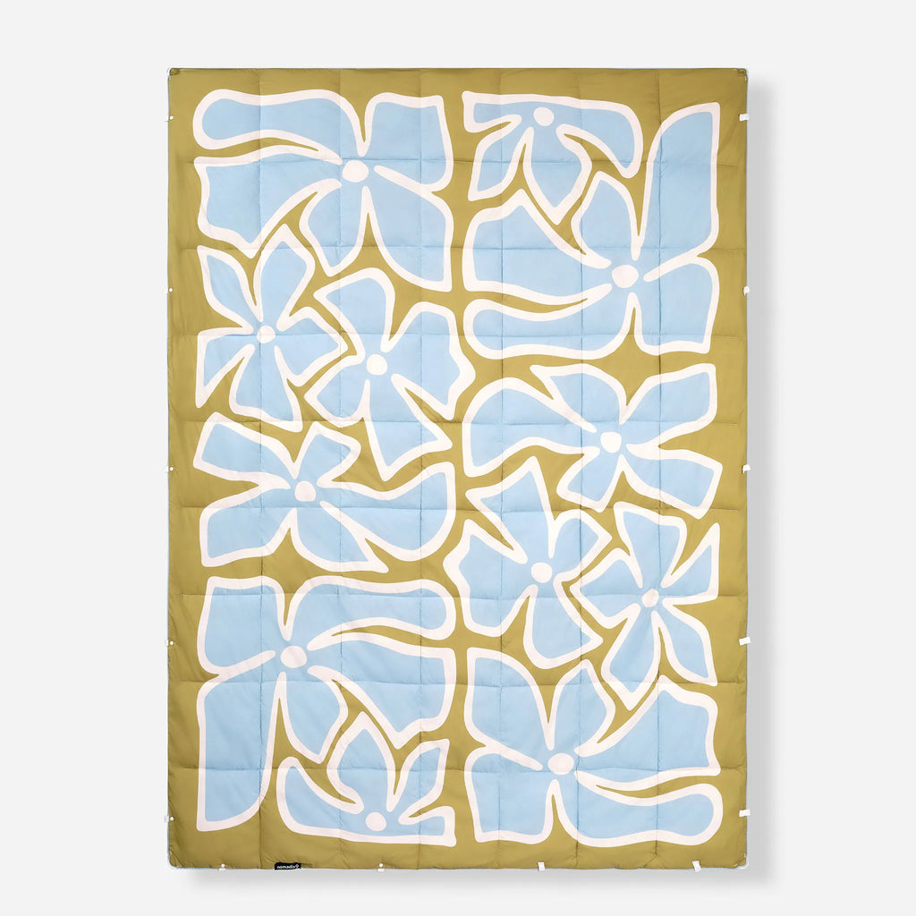 Graphene Puffer Blanket: Wild Flowers Meadow Green