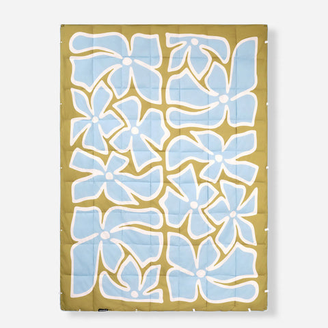 Graphene Puffer Blanket: Wild Flowers Meadow Green