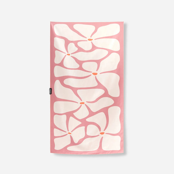 Ultralight Towel: Happy Flowers Desert Clay