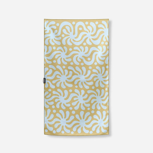 Ultralight Towel: Whirlpool Meadow Green